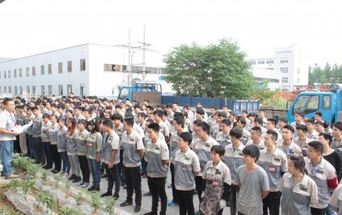 钣金事业部积极相应号召，召开全事业部“安全活动月”动员大会